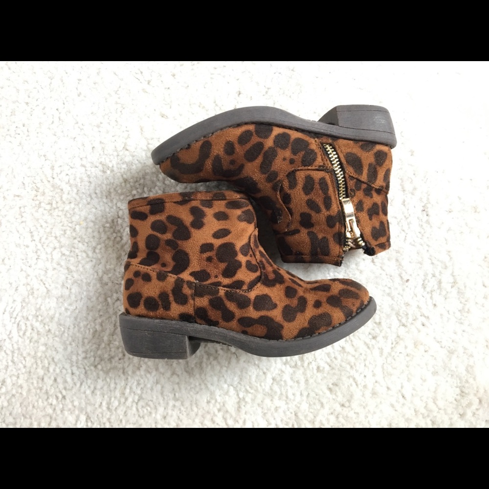 Toddler Leopard booties